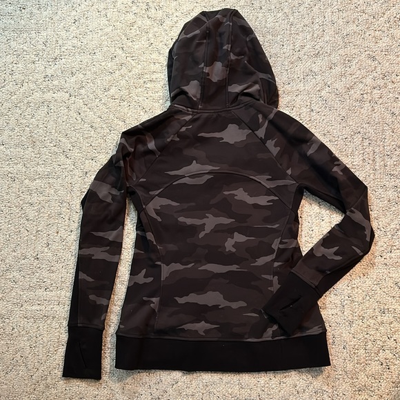 Athleta zip up hoodie, size Medium. Black camo. - Picture 6 of 7